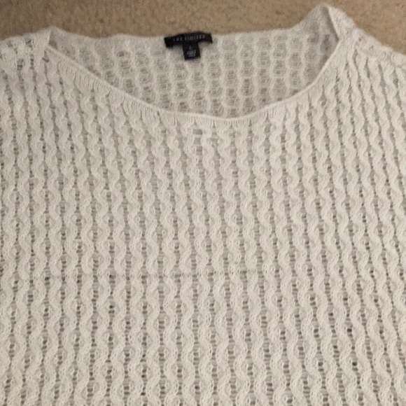 The Limited cream sweater - Picture 2 of 2